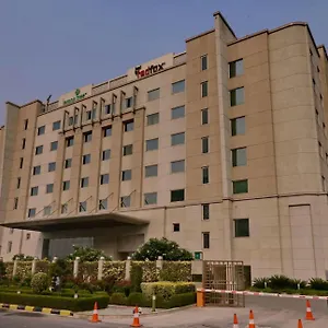 https://red-fox.hotelsdelhi.org