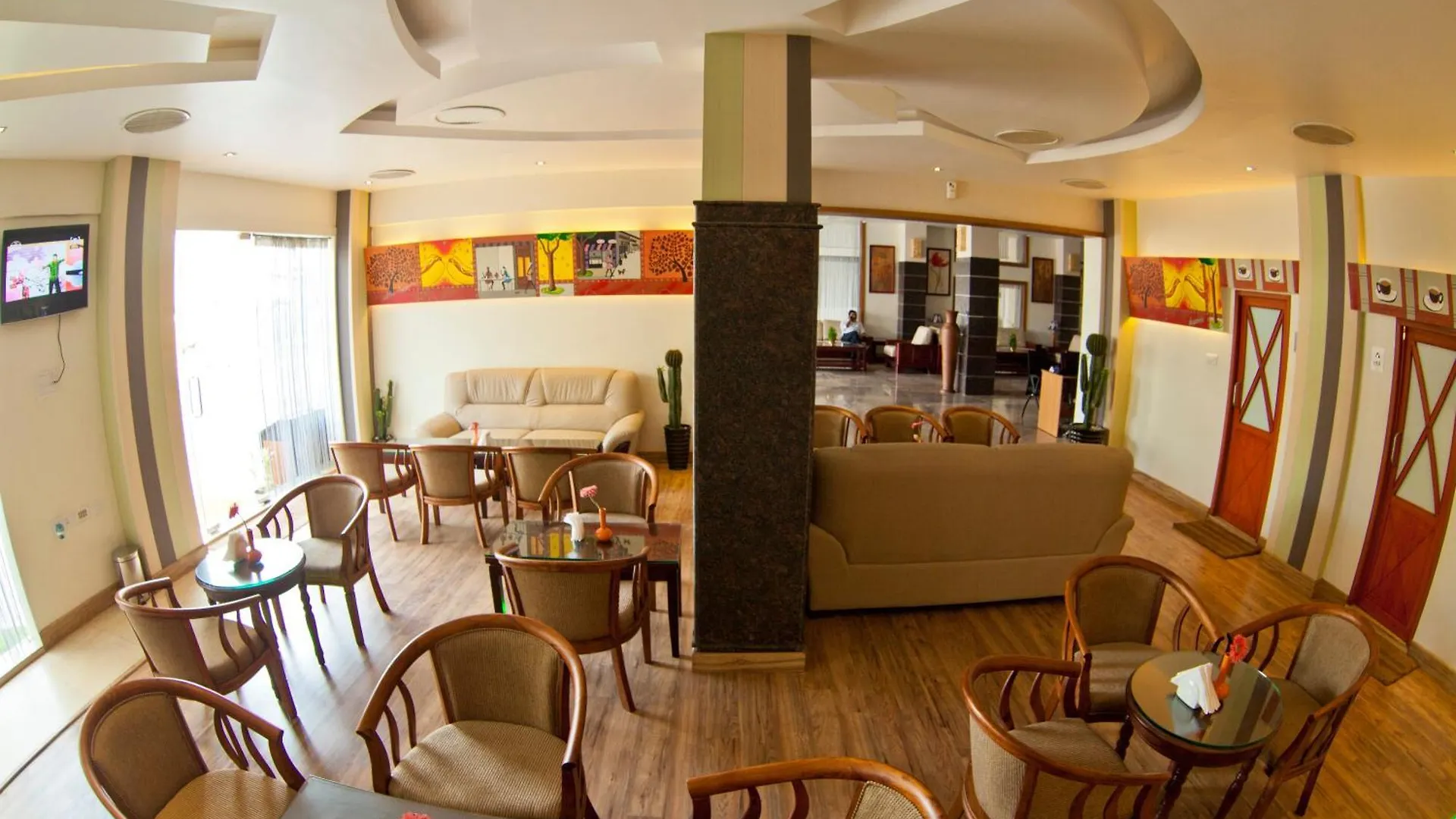**** Hotel Paramount Tower Kozhikode India